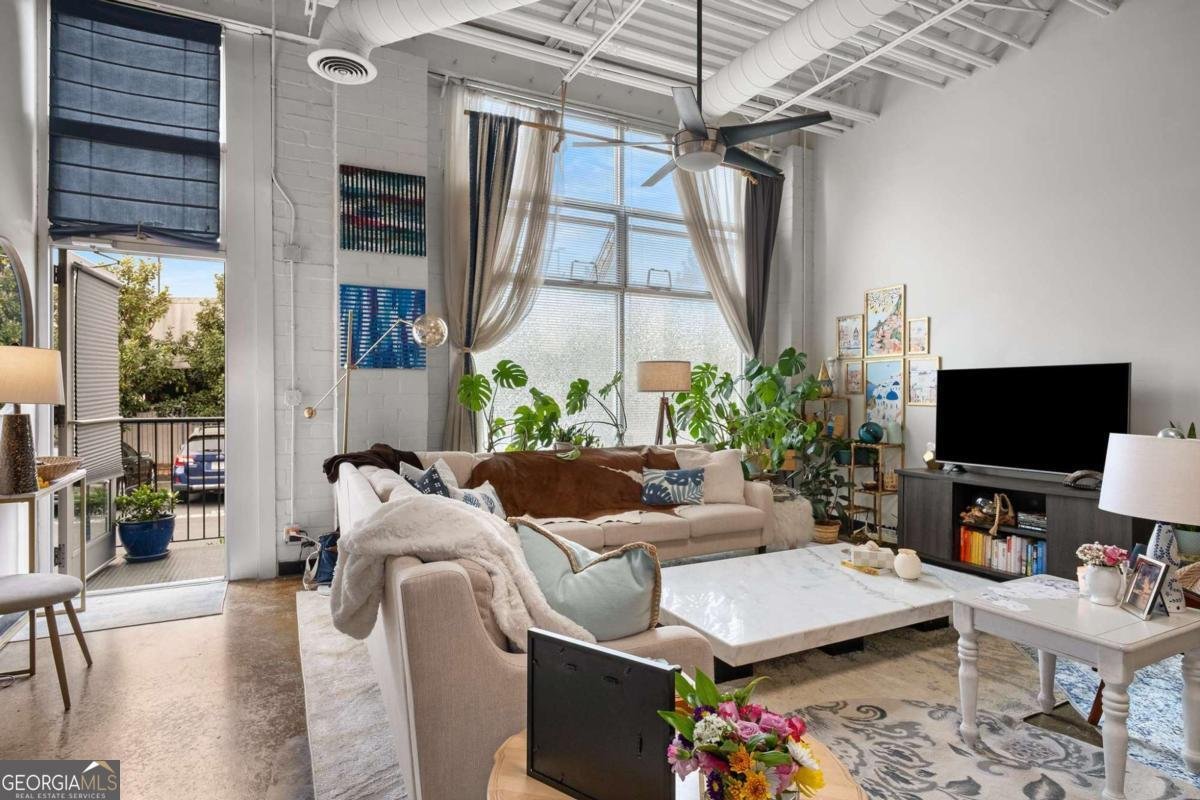 5200 Peachtree Road Atlanta - 3