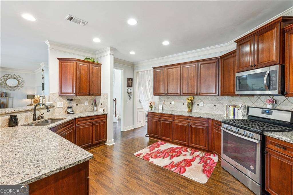 3613 Lake Estates Way Atlanta - 3
