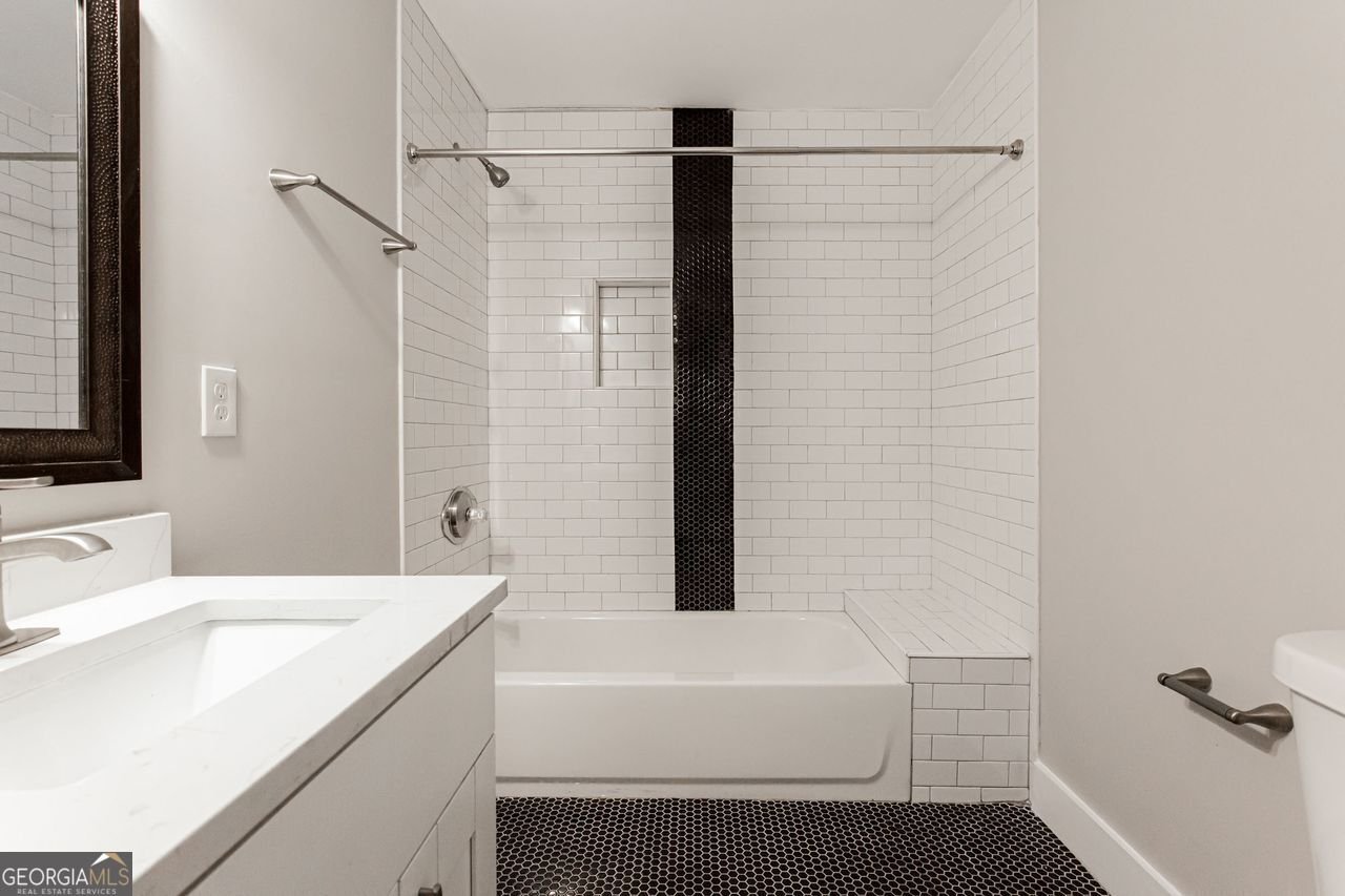870 Gaston Street Atlanta - 28