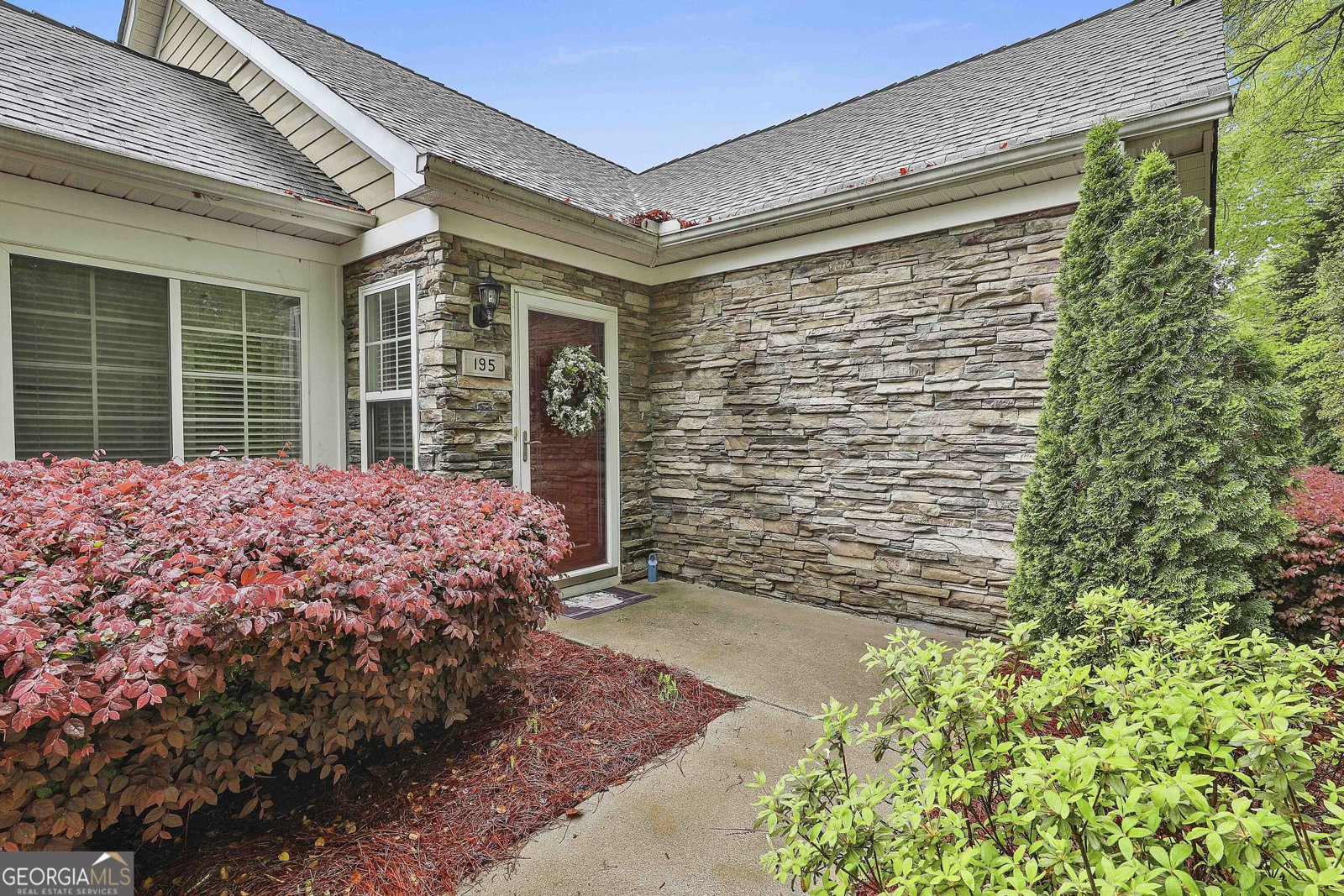 195 Rehobeth Way Fayetteville - 1