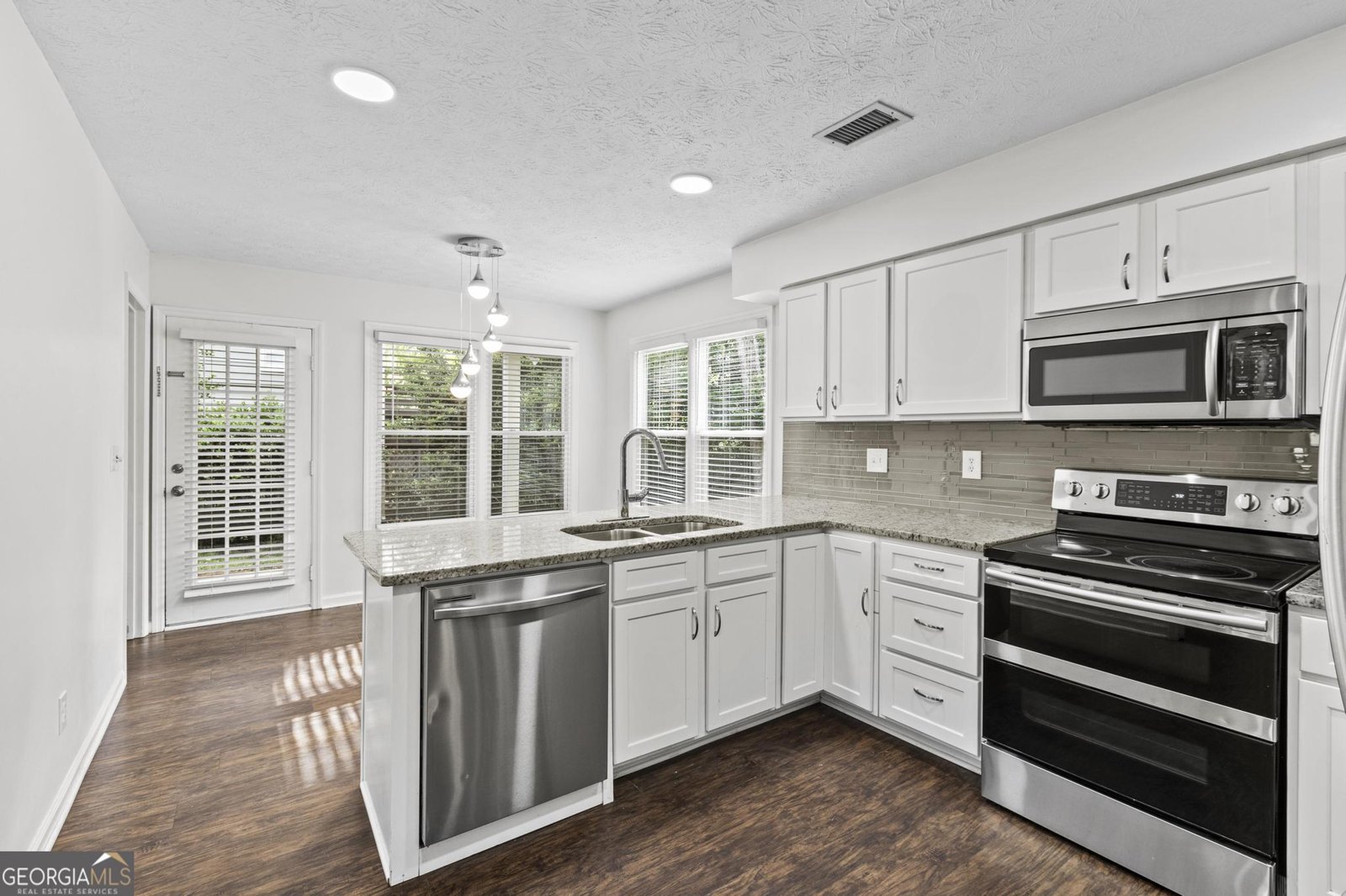 995 Litchfield Place Roswell - 10