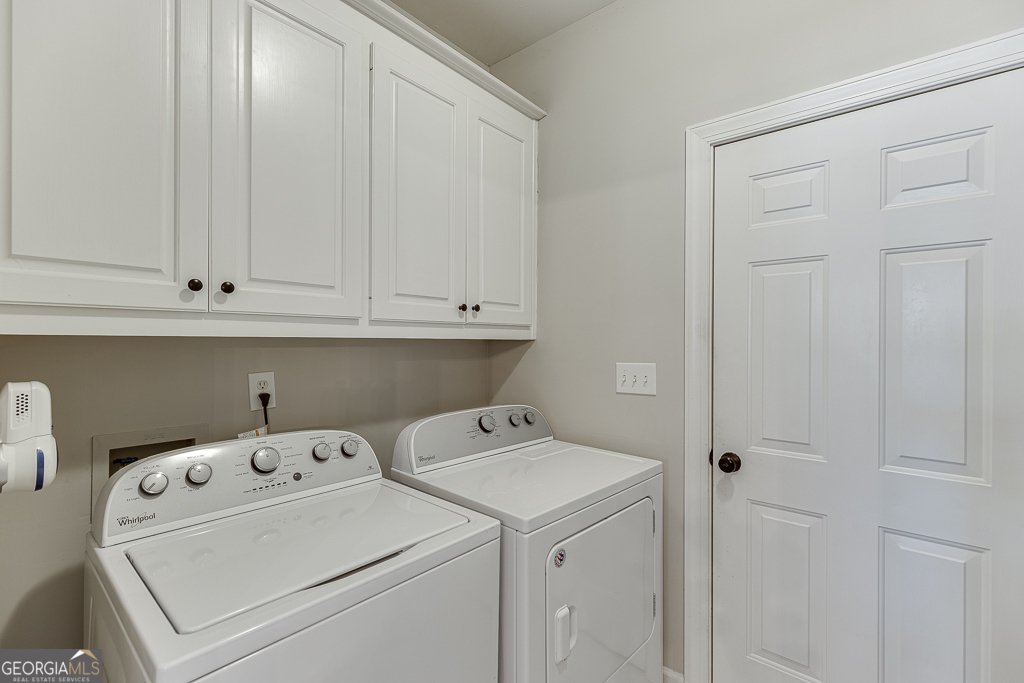 395 Highland Gate Circle Suwanee - 18