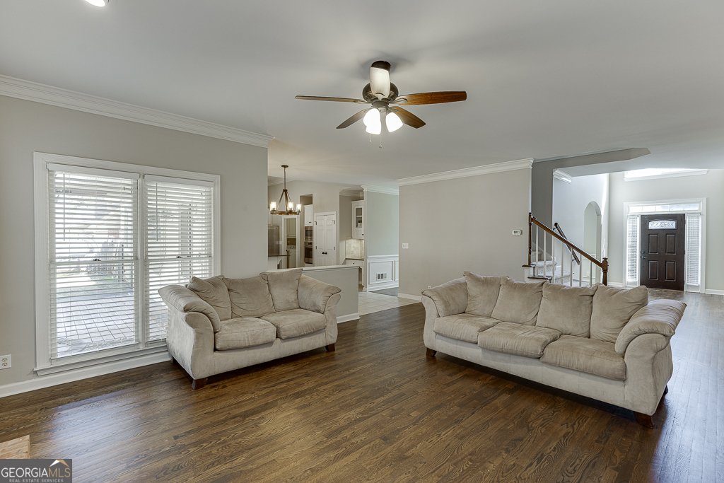 395 Highland Gate Circle Suwanee - 22