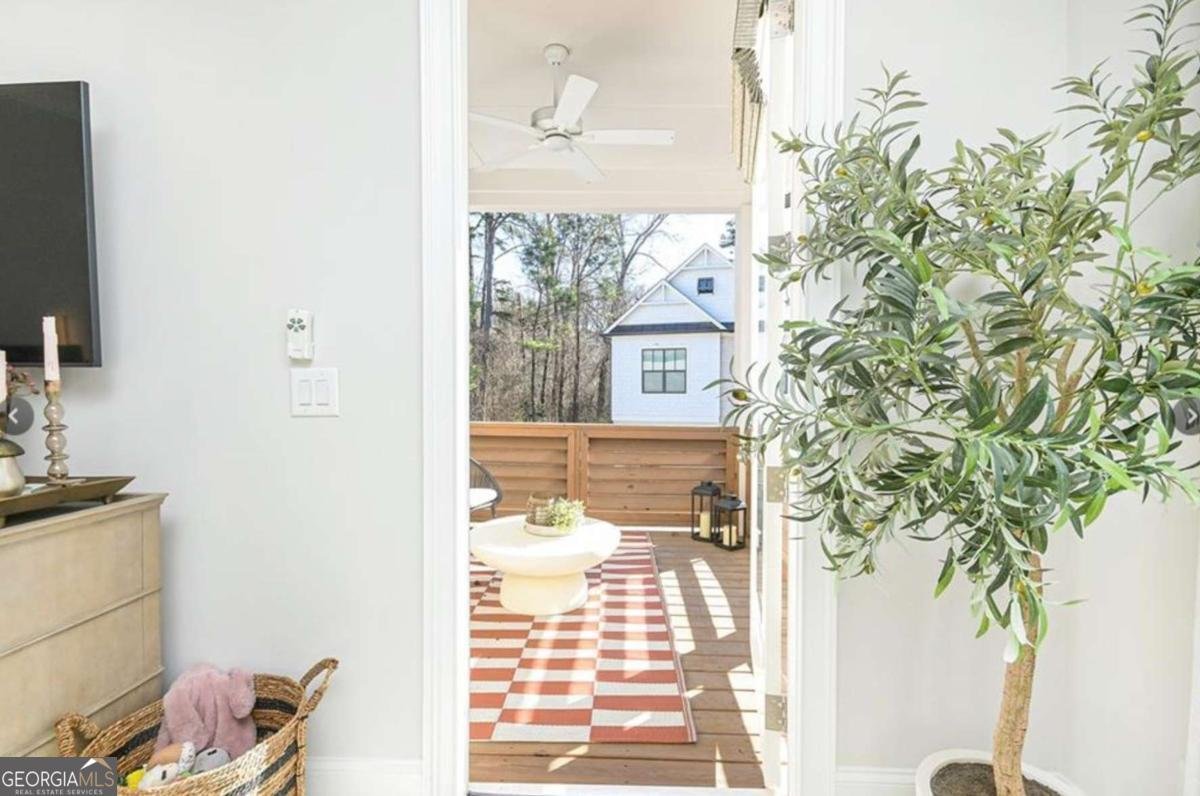 158 Village Green Avenue Woodstock - 10