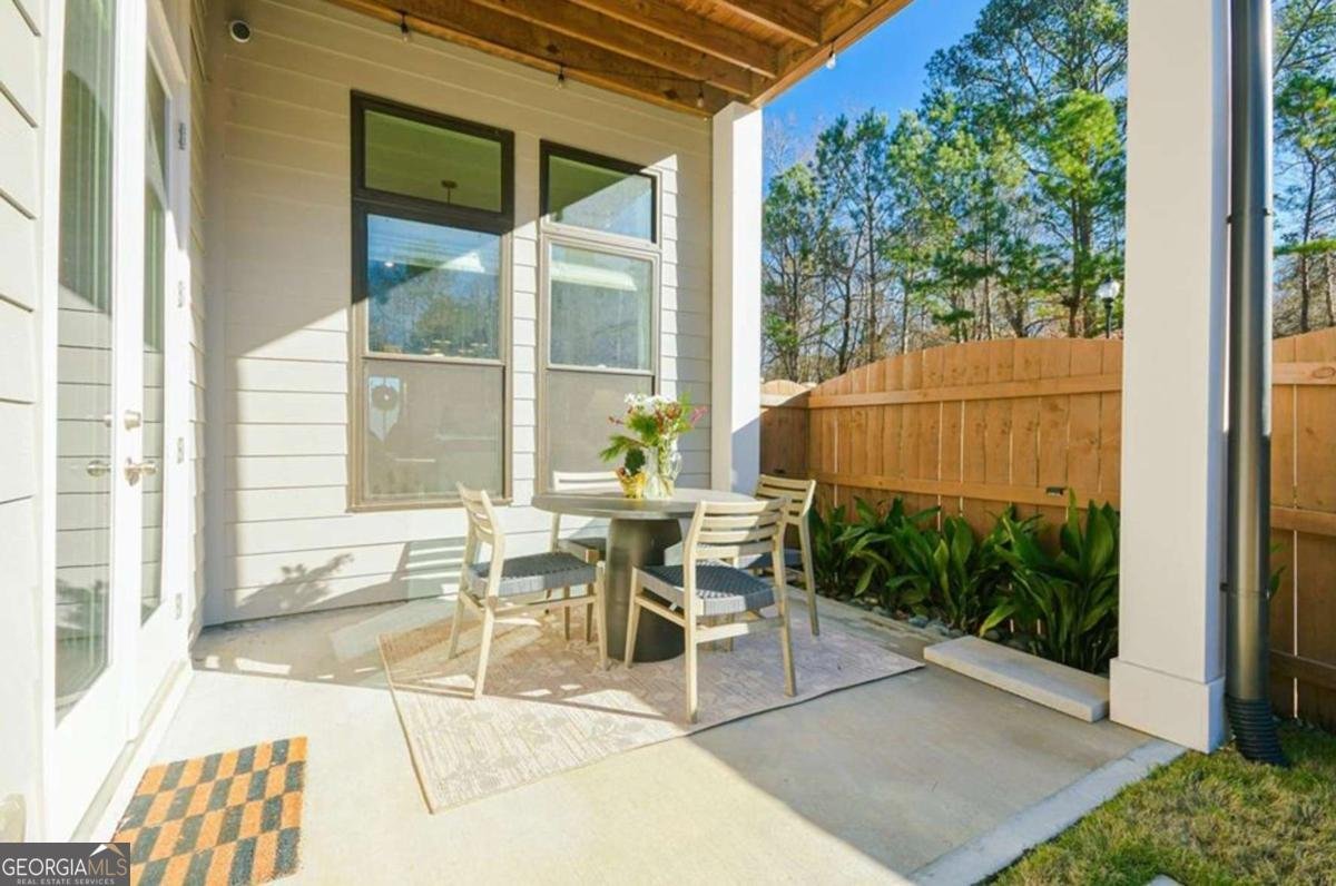 158 Village Green Avenue Woodstock - 15
