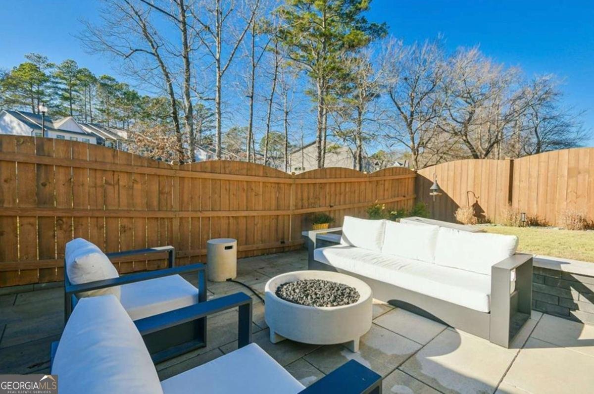 158 Village Green Avenue Woodstock - 19