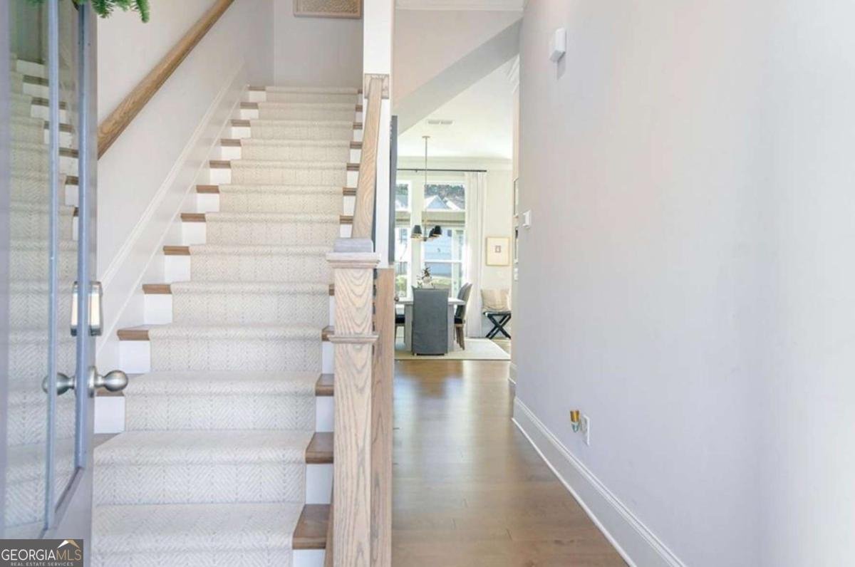 158 Village Green Avenue Woodstock - 3