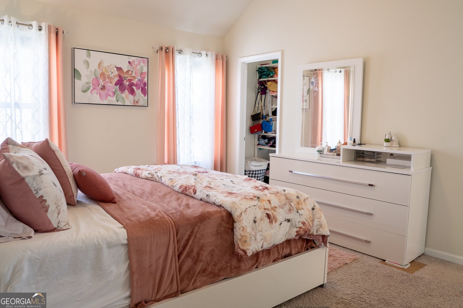 4125 Hidden River Drive Cumming - 43