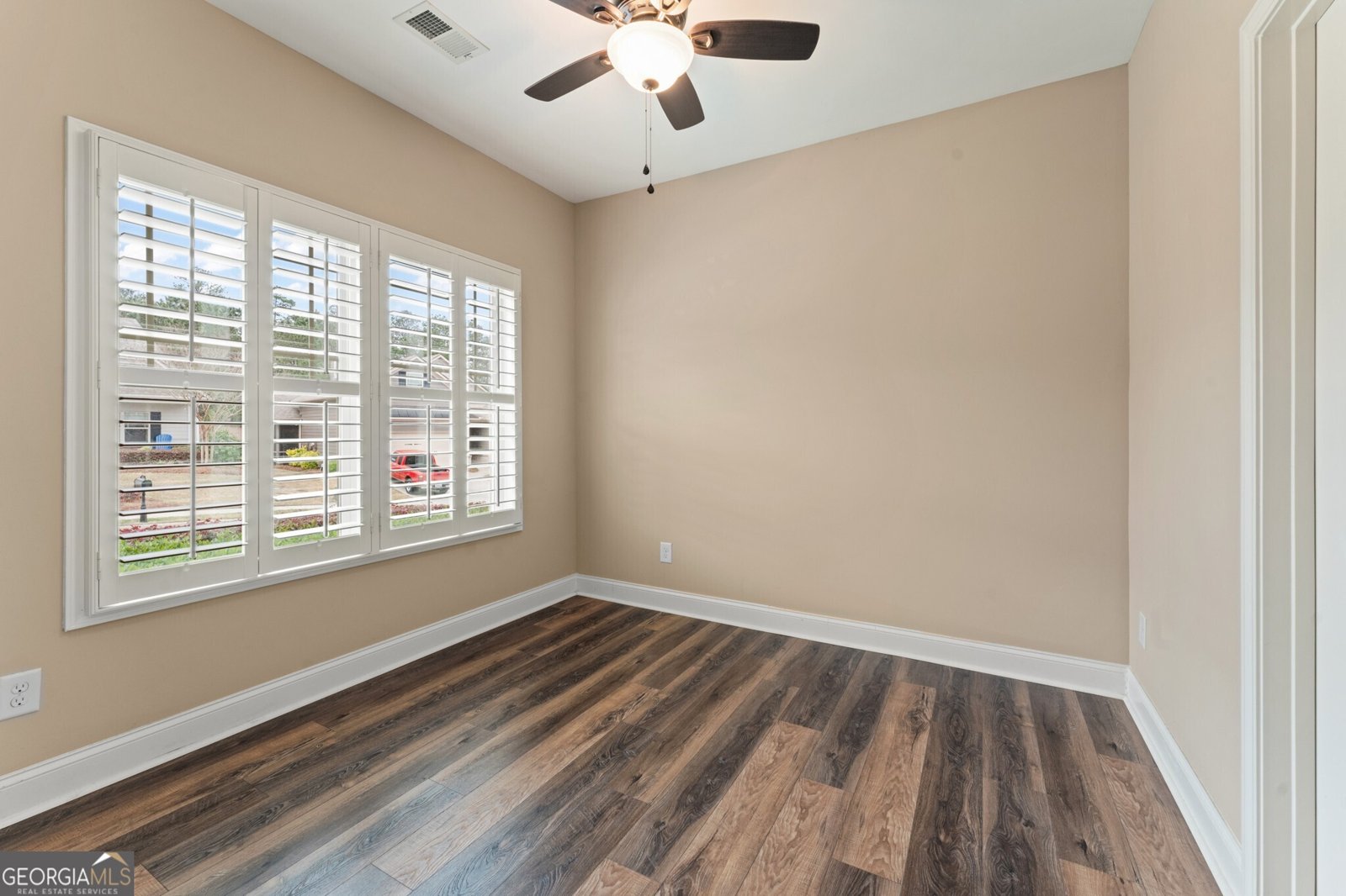 103 Hawthorne Ridge Circle Dallas - 25