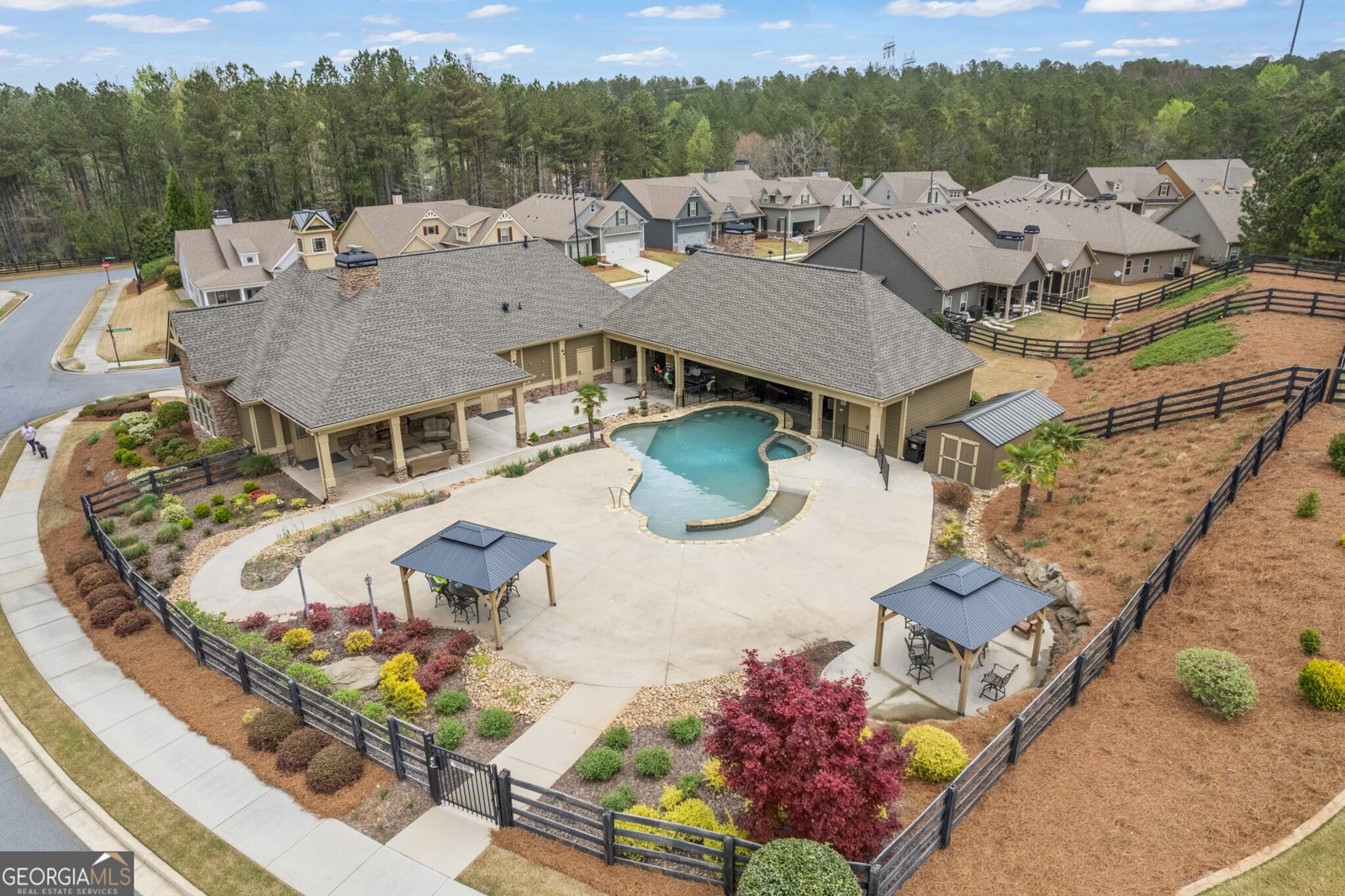 103 Hawthorne Ridge Circle Dallas - 36