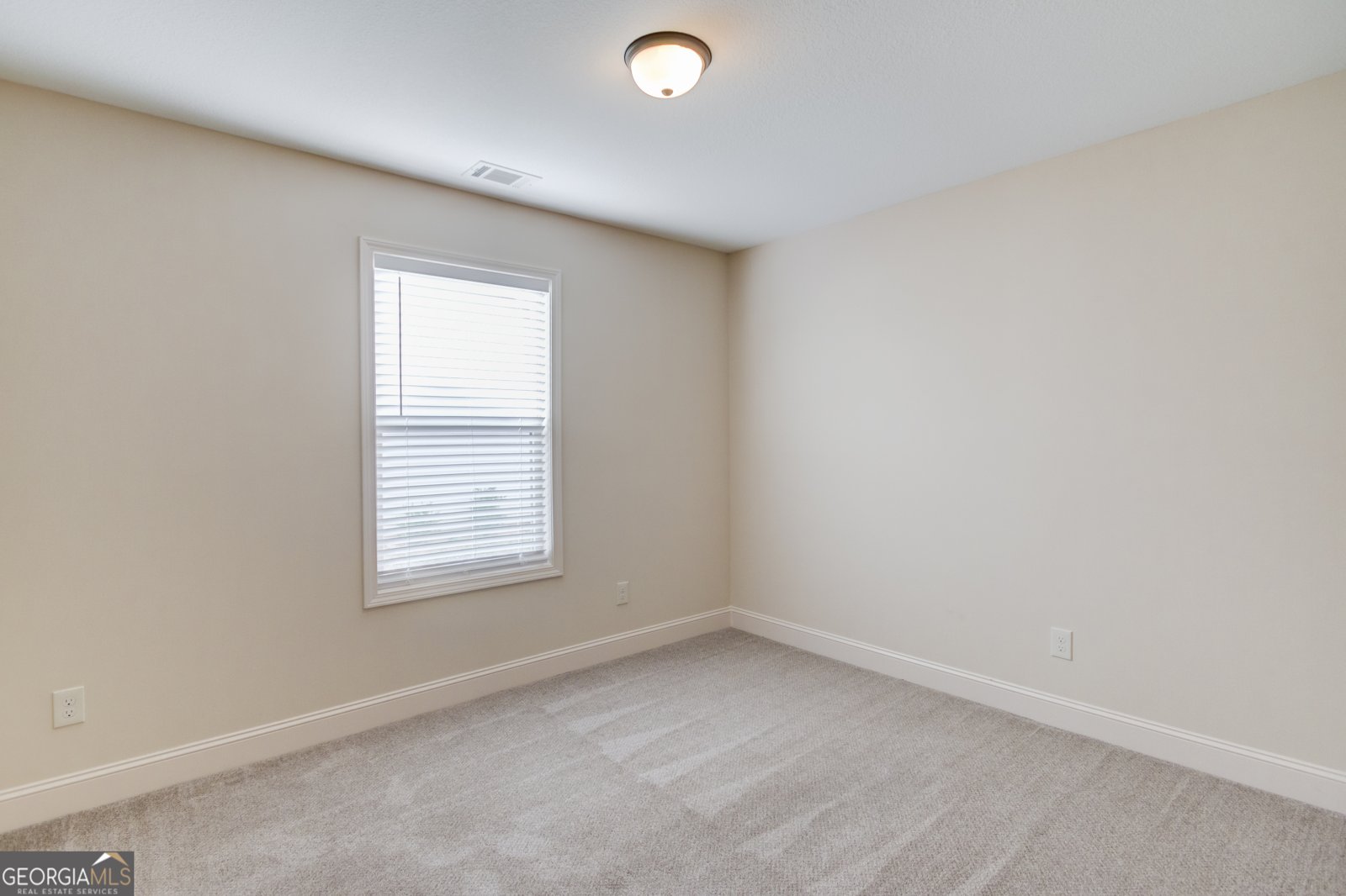 174 Livingston Winder - 27