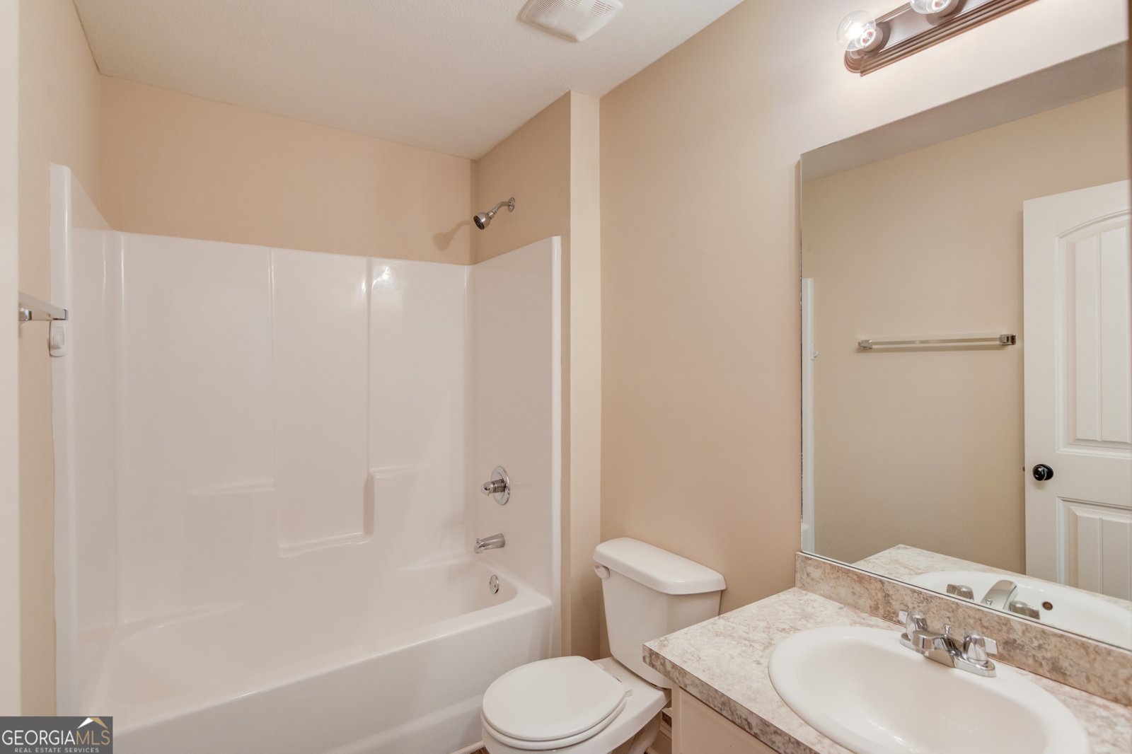 174 Livingston Winder - 29