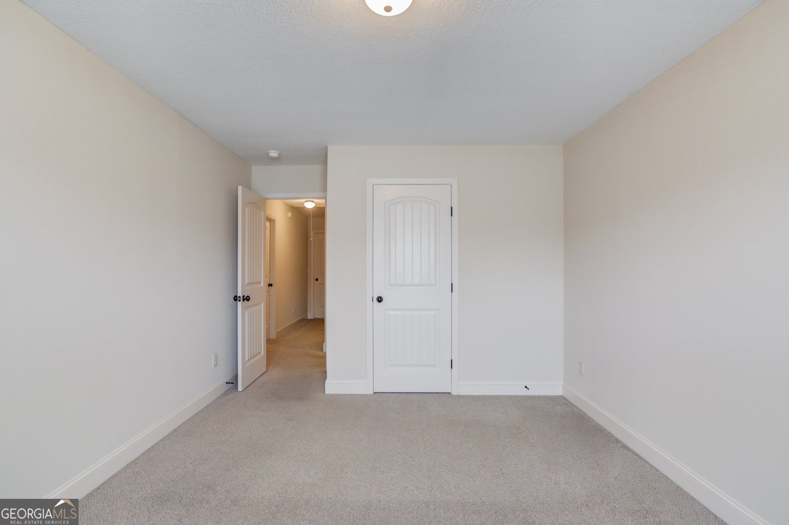 174 Livingston Winder - 33