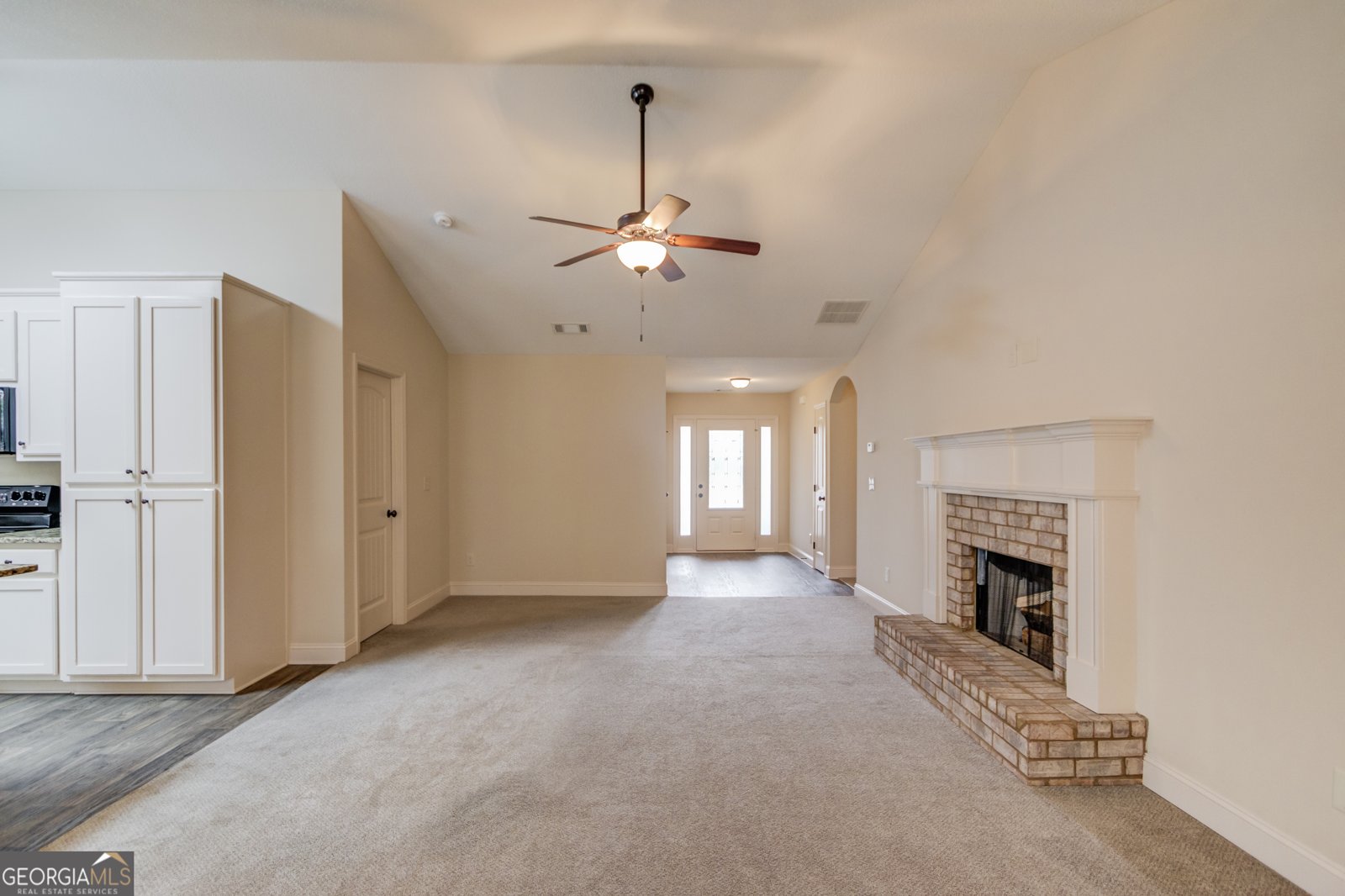 174 Livingston Winder - 9