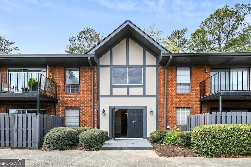 6851 Roswell Road Atlanta - 1