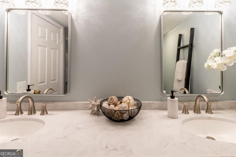 6851 Roswell Road Atlanta - 28