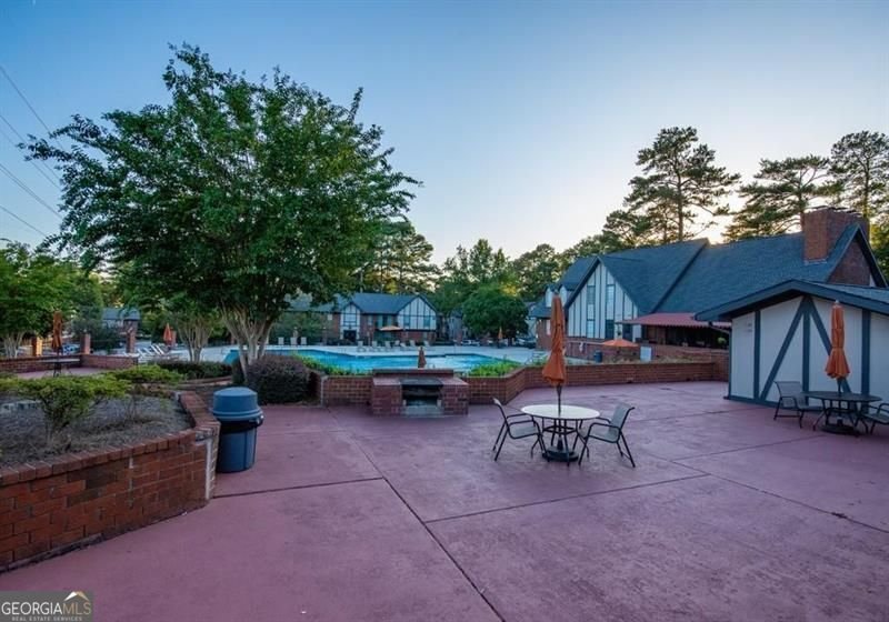 6851 Roswell Road Atlanta - 34