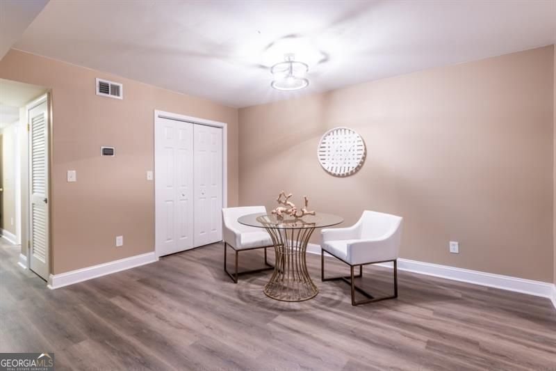 6851 Roswell Road Atlanta - 8