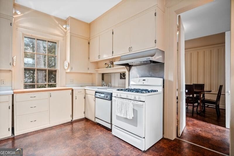 285 Kennesaw Avenue Marietta - 17