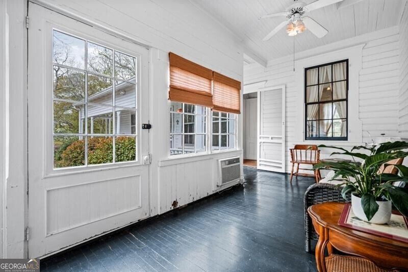 285 Kennesaw Avenue Marietta - 21