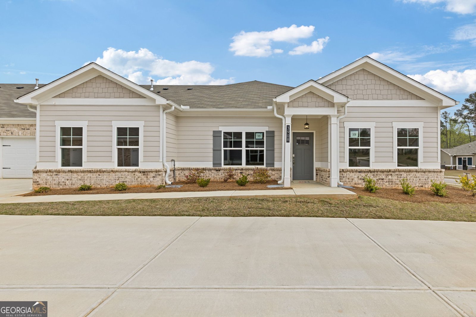 3908 Shelleydale Drive Powder Springs - 1
