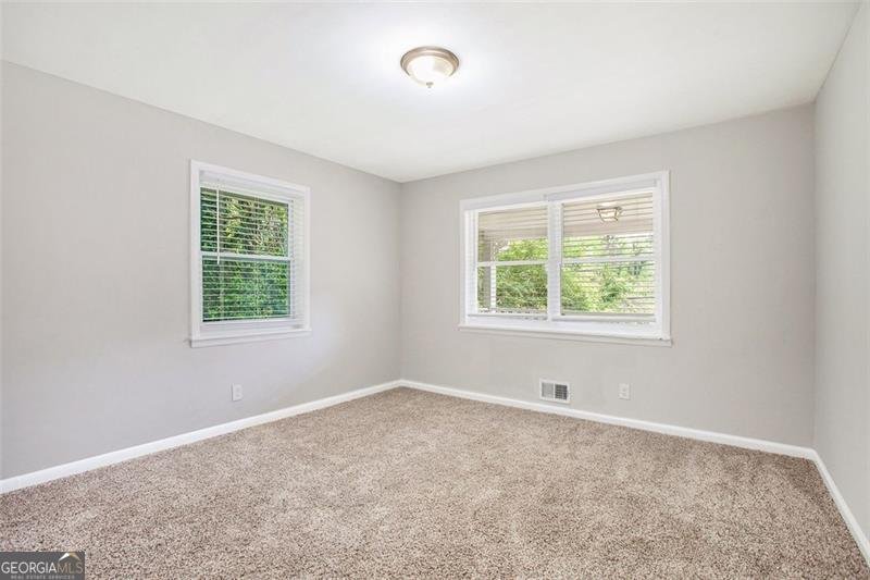 5052 MOUNTAIN Street Stone Mountain - 13