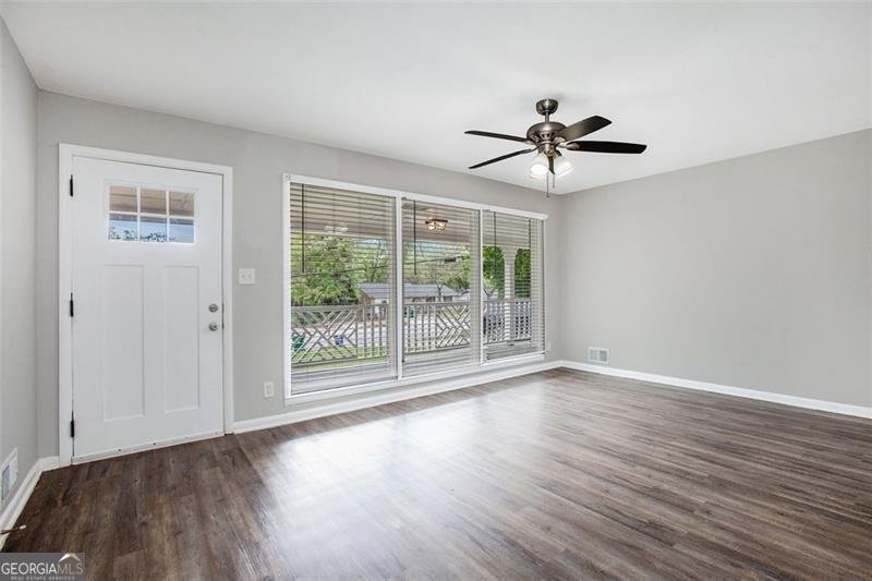 5052 MOUNTAIN Street Stone Mountain - 3
