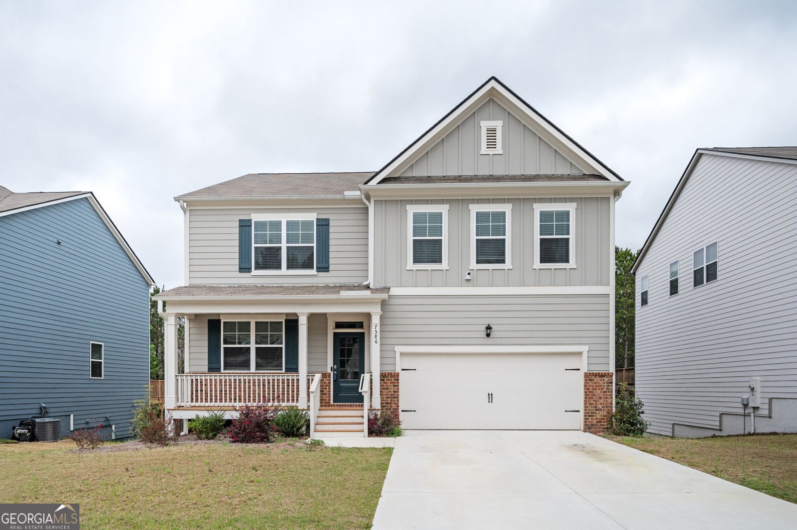 7586 Jennadee Drive Fairburn - 1