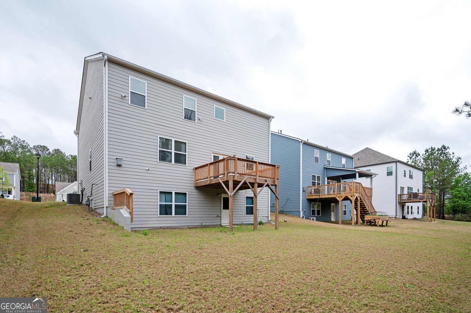 7586 Jennadee Drive Fairburn - 31