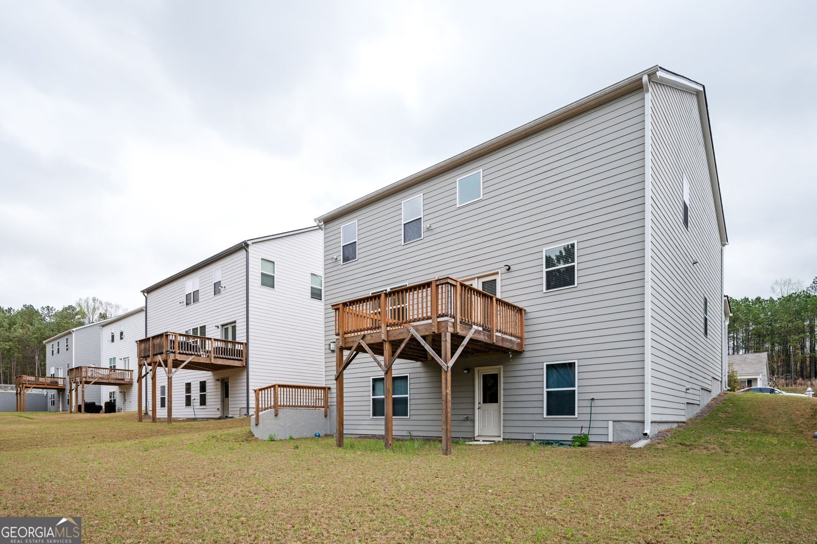 7586 Jennadee Drive Fairburn - 33