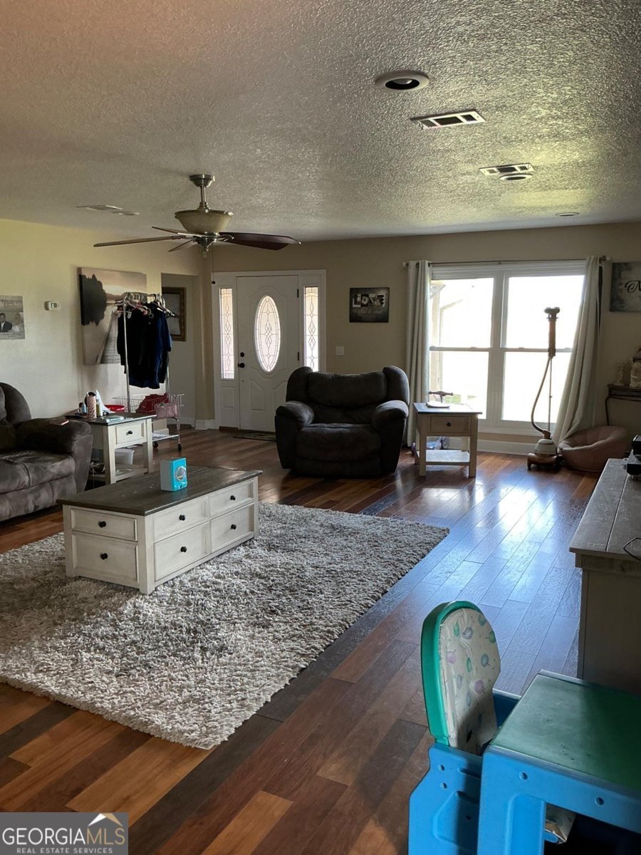 6362 Hwy 121 Surrency - 13
