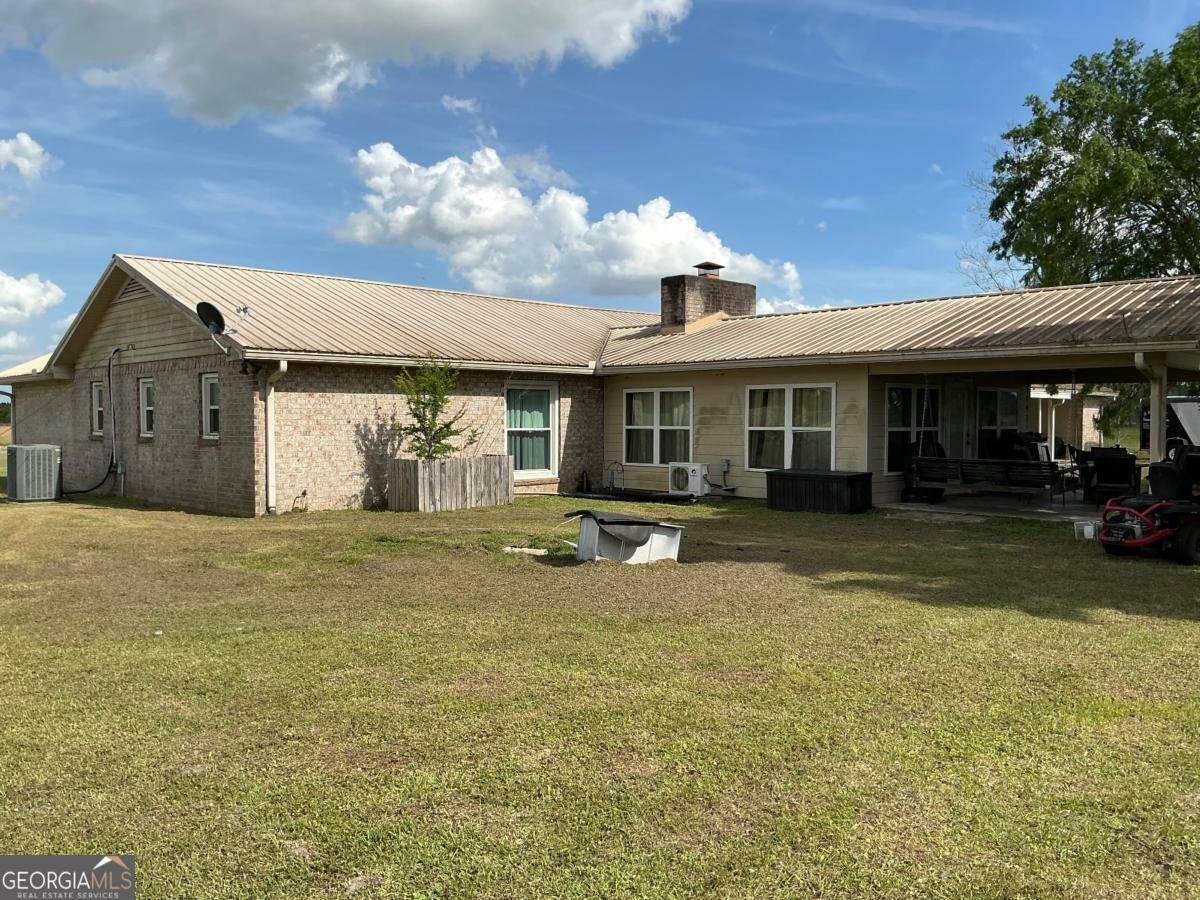 6362 Hwy 121 Surrency - 4
