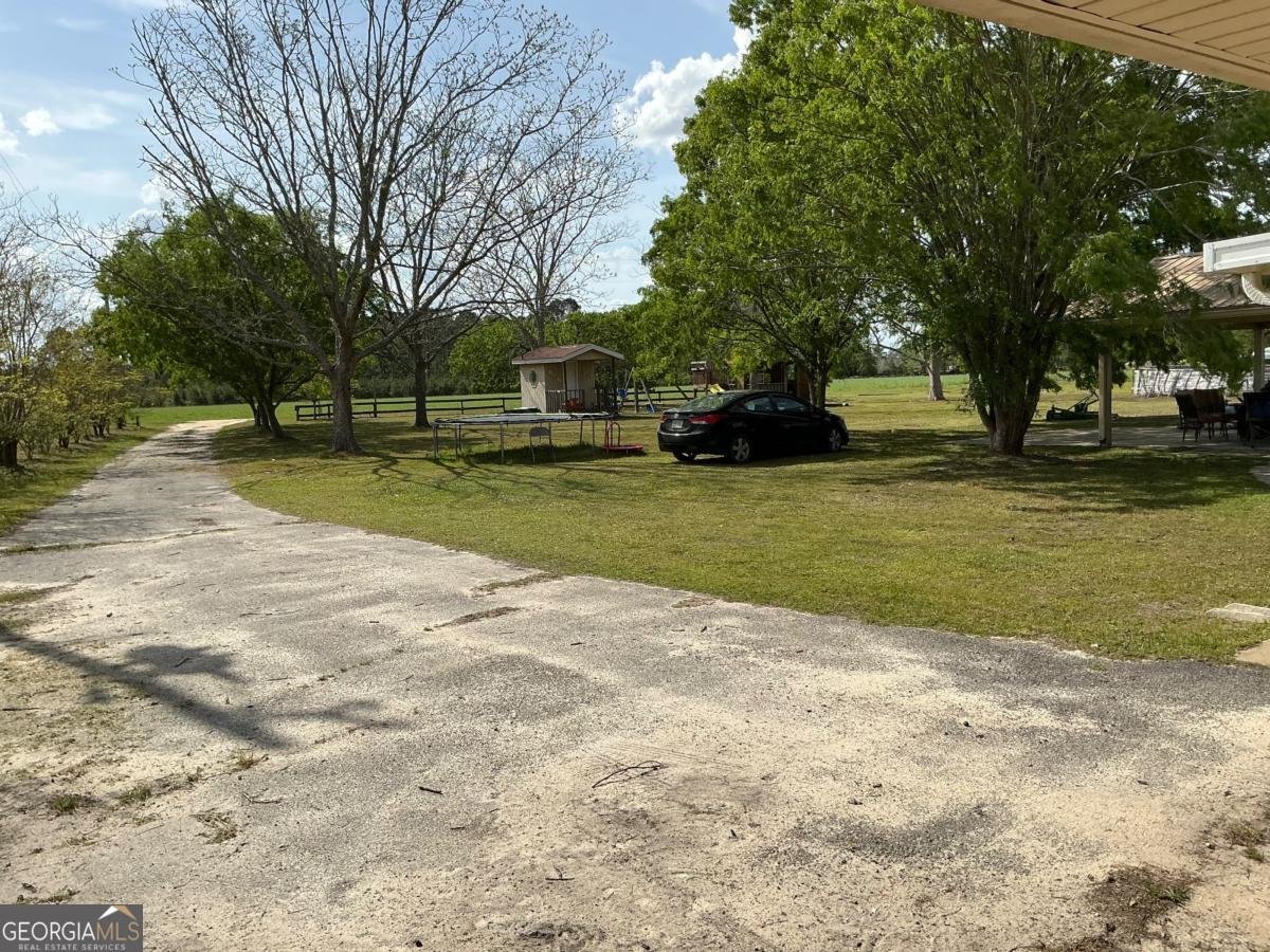 6362 Hwy 121 Surrency - 6