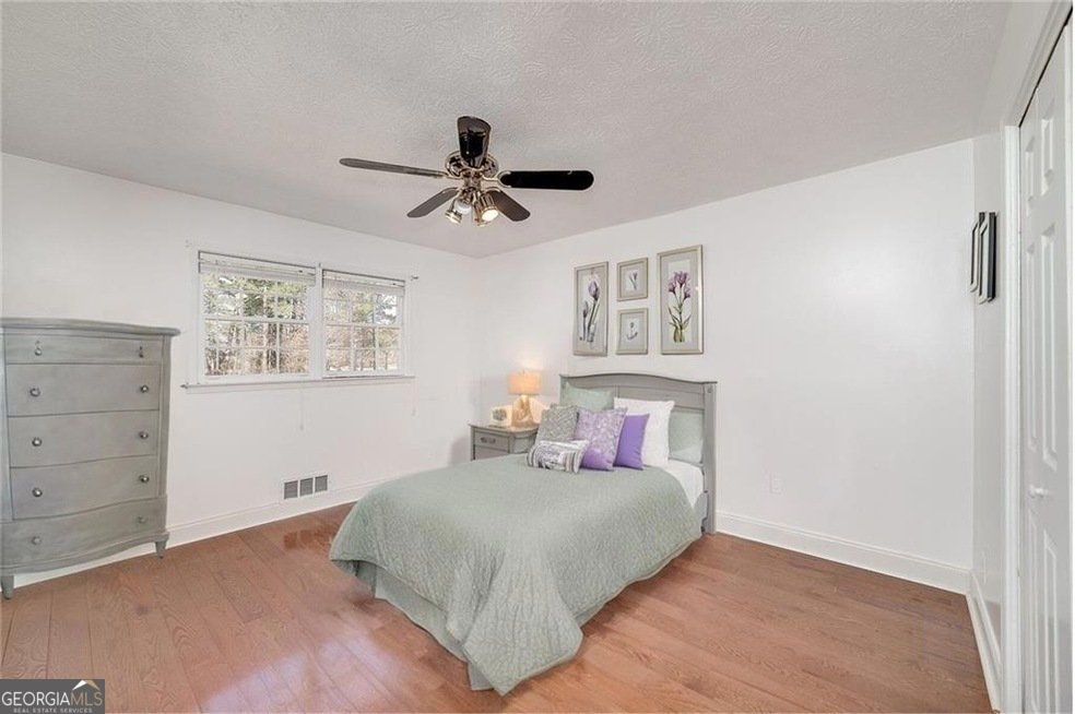 313 313 Fayette Villa Court Fayetteville - 10