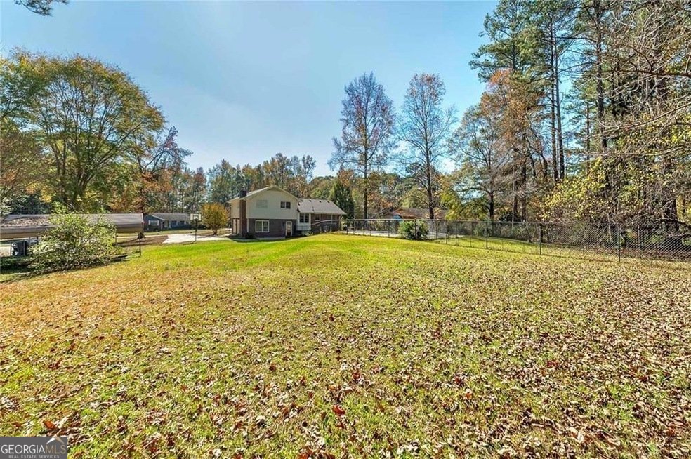 313 313 Fayette Villa Court Fayetteville - 17