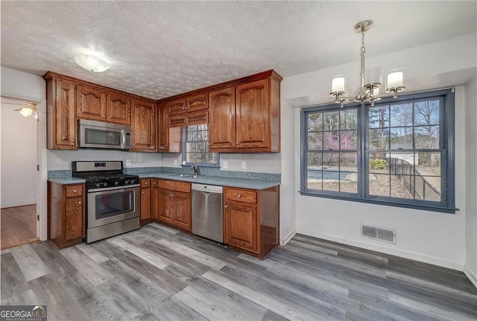 313 313 Fayette Villa Court Fayetteville - 6