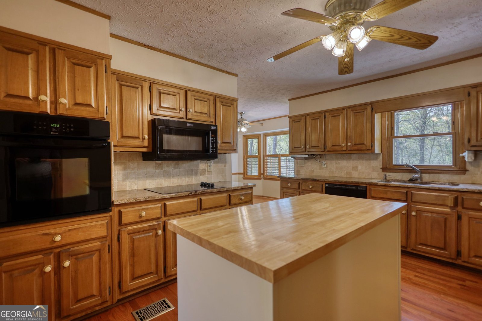4814 Riveredge Cove Snellville - 10