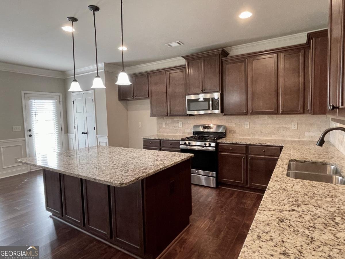725 Valley Glen Drive Dacula - 10