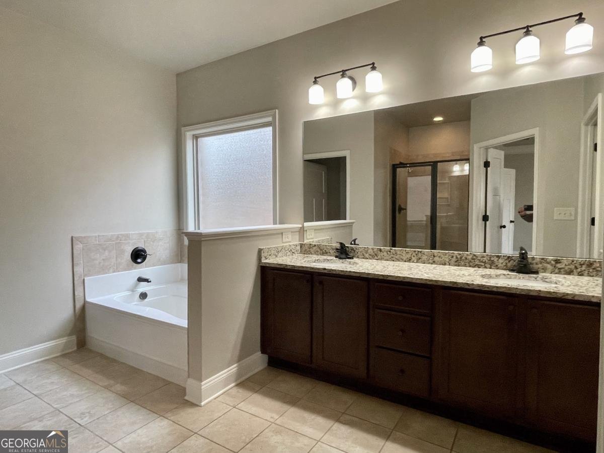 725 Valley Glen Drive Dacula - 20