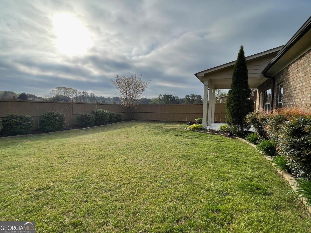 725 Valley Glen Drive Dacula - 40