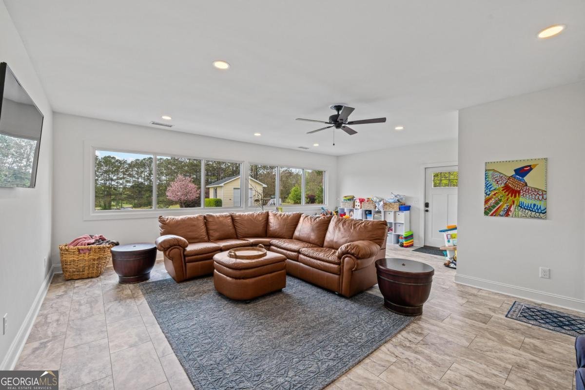 1021 Twin Rivers Lane Greensboro - 19