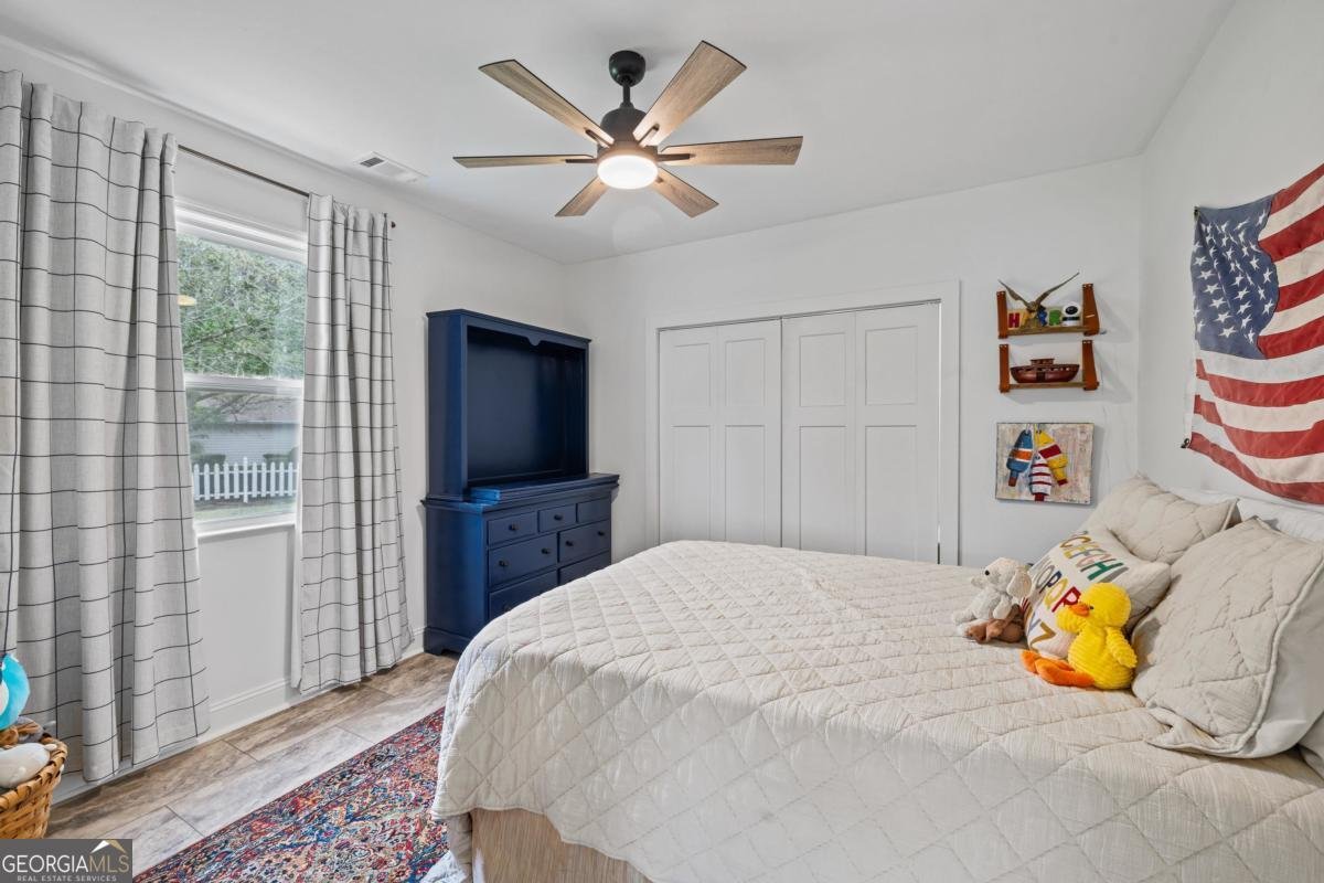 1021 Twin Rivers Lane Greensboro - 34