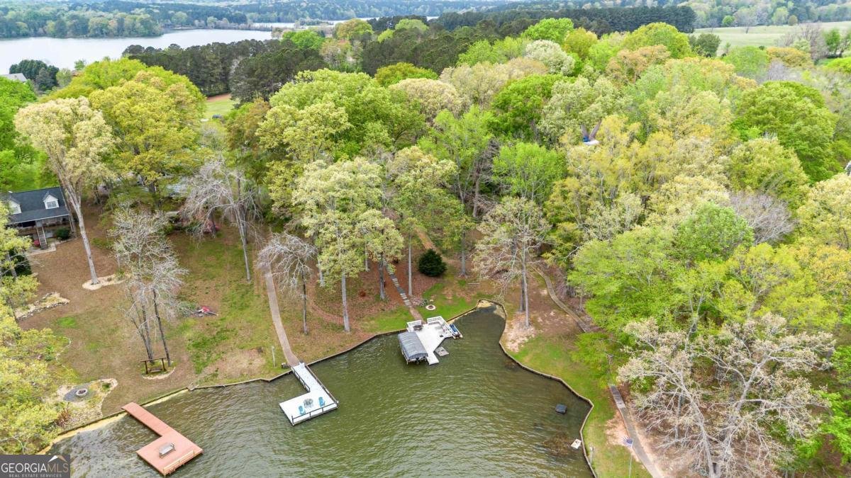 1021 Twin Rivers Lane Greensboro - 54