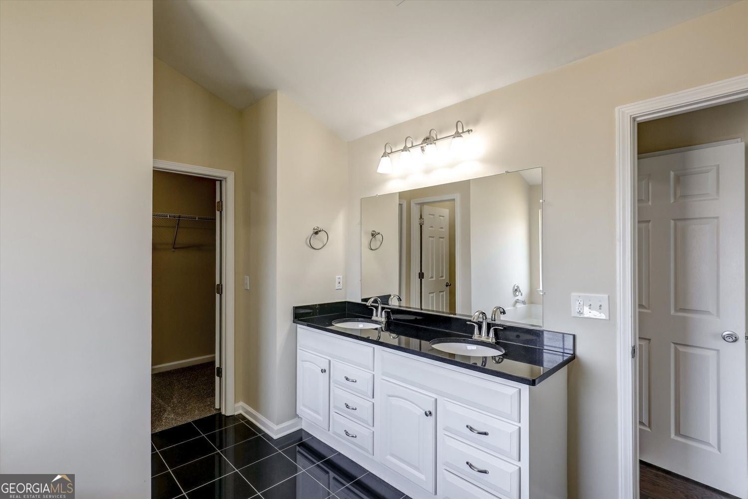 6793 Oconee Place Fairburn - 27