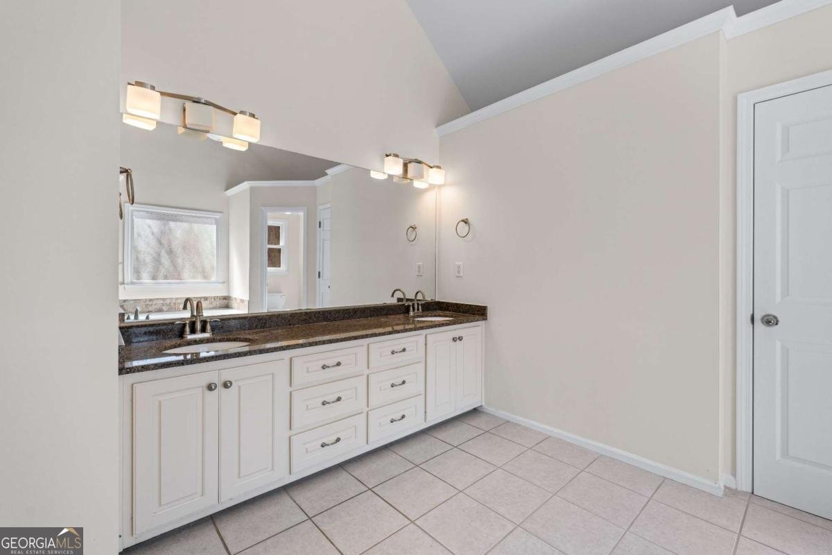 2405 Millwater Crossing Dacula - 34