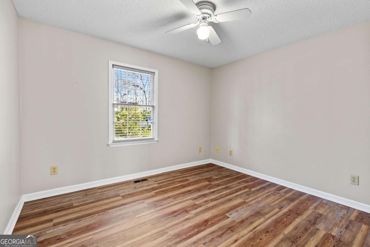 6165 Picketts Ridge Acworth - 32