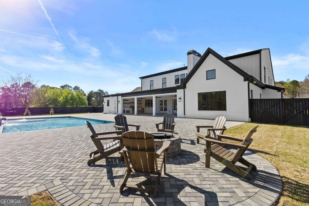 2485 Brooks Road Dacula - 93