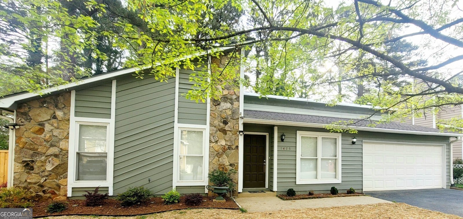 1475 Woodington Circle Lawrenceville - 1