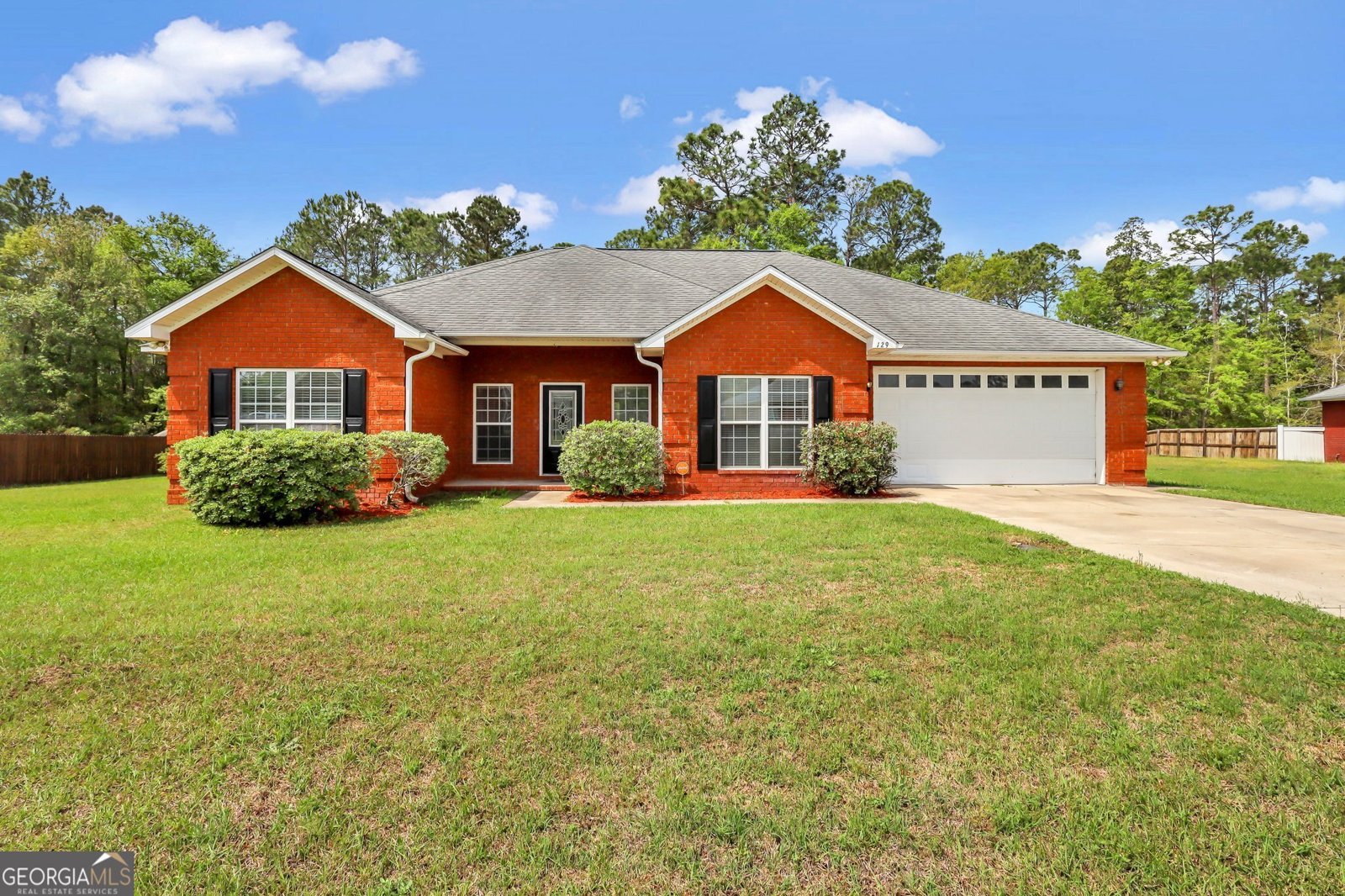 129 Taylor Wells Lane Hinesville - 1
