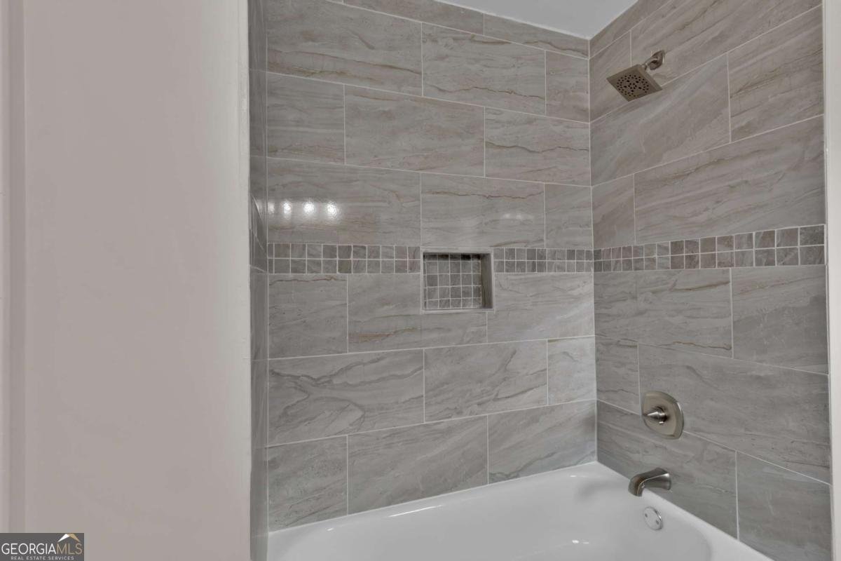 250 Stonecreek Parkway Covington - 22
